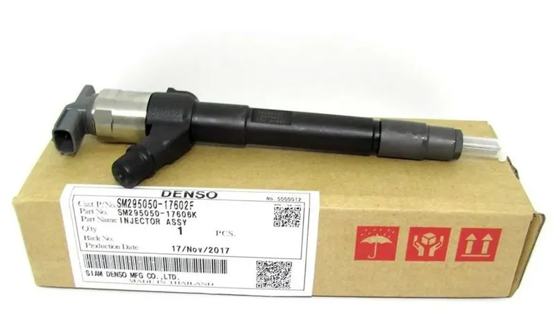 Inyector Genuino Denso Mitsubishi L200 2.5 4D56 MITSUBISHI 1465A041 / 1465A257 / 1465A297 (2005-2012) Euro 3 y Euro 4 260100-4010 - Imagen 1