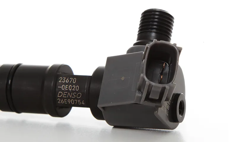 Inyector Genuino  Toyota Hilux 2.4L 2016-2018 DENSO 23670-0E020 / 23670-09430 / 23670-11020 / 23670-19025 COD. DENSO 295700-0560 9729570-056 - Imagen 1